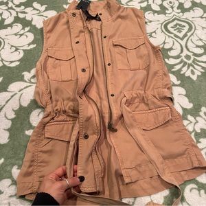 NWT Max Jeans Cargo zip up vest